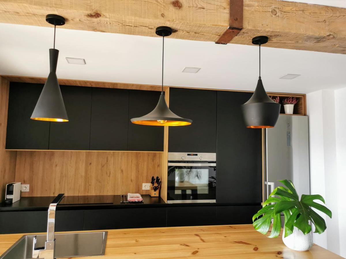 Ferienwohnung Oroel Jaca Exterior foto