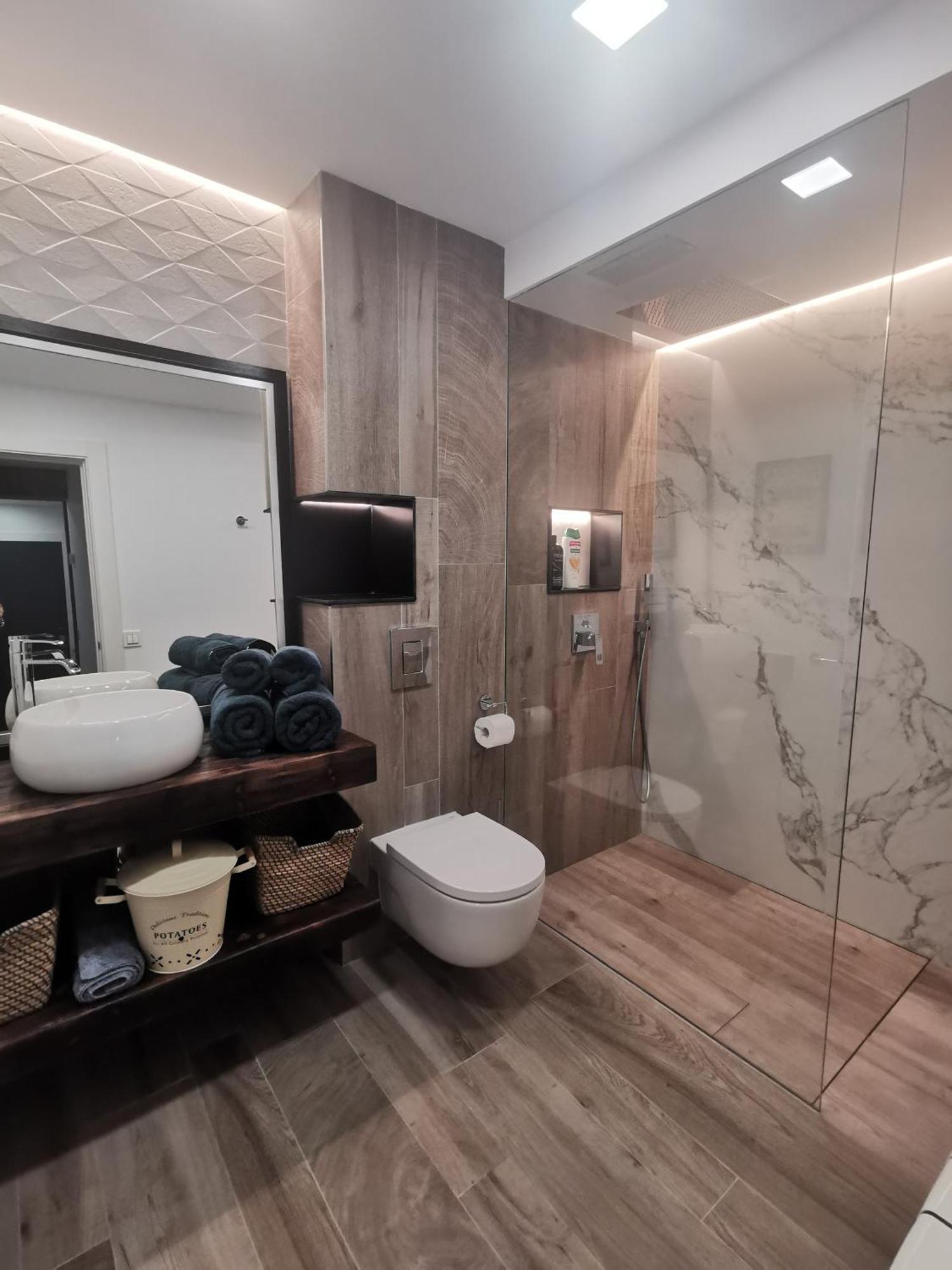 Ferienwohnung Oroel Jaca Exterior foto