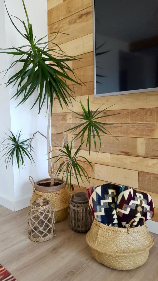 Ferienwohnung Oroel Jaca Exterior foto
